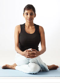 Дхьяна Вирасана - Поза Героя в медитации